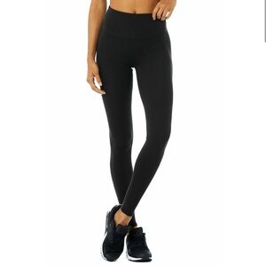 Alo Yoga High-Waist Micro Waffle LowKey Legging in Black